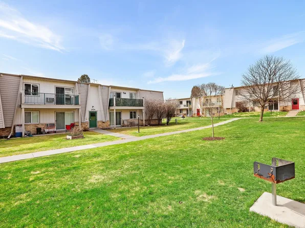 2424 Independence Ln Unit 202, Madison, WI 53704