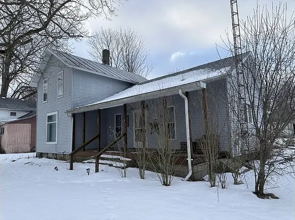 1011 E Copeland Rd, Montgomery, MI 49255