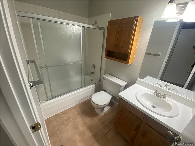 3562 S Kittredge St #A — Photo 7