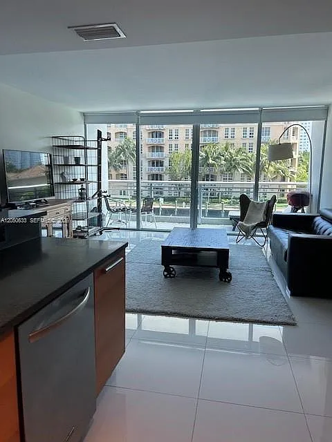 Artech Residences At Aven — Photo 1