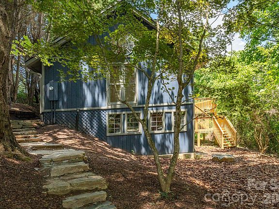 5th image of 366 Cabin Hollow Dr