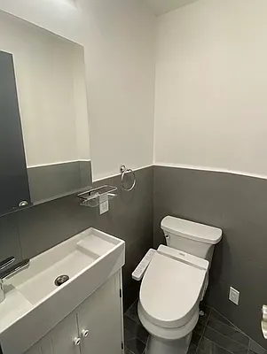 Rented by REAL New York | media 8