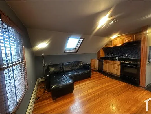 1034 N Main St #2 — Photo 8