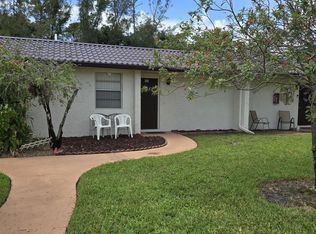 106 Lake Olive Dr, West Palm Beach, FL 33411