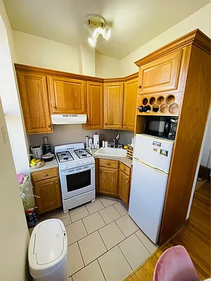 Rented by Keller Williams Realty Empire | media 4