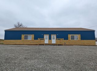700 W 40th Hwy, Sweet Springs, MO 65351