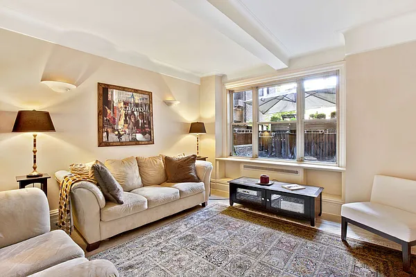 Sold by Heddings Property | media 2