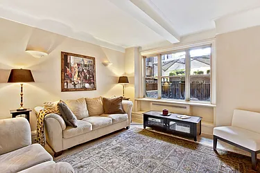 Sold by Heddings Property