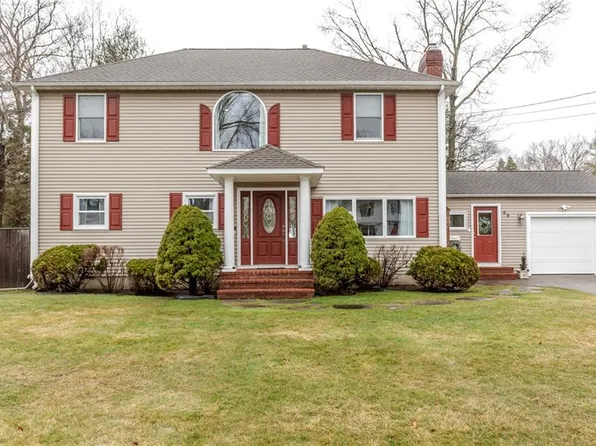 45 Bayberry Ln, East Greenwich, RI 02818