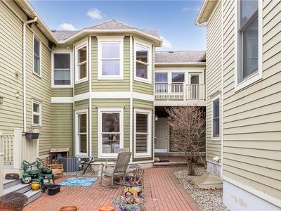 52 Windsor St, Rochester, NY, 14605