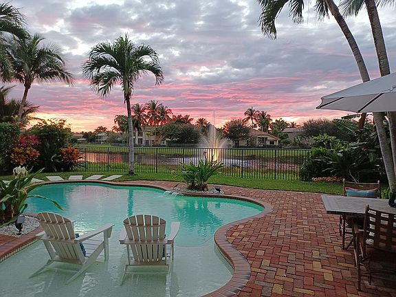 2nd image of 10727 Canyon Bay Ln