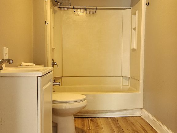 4th image of 12 Lincoln St #1