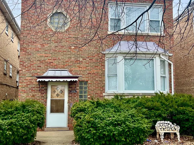 1515 Maple Ave — Photo 1