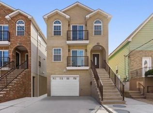 48 W 50th St, Bayonne, NJ 07002