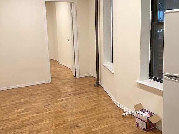 2nd image of 454 W 36th St #2
