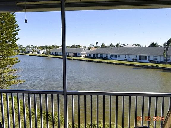 2nd image of 12538 SW Kingsway Cir APT 508