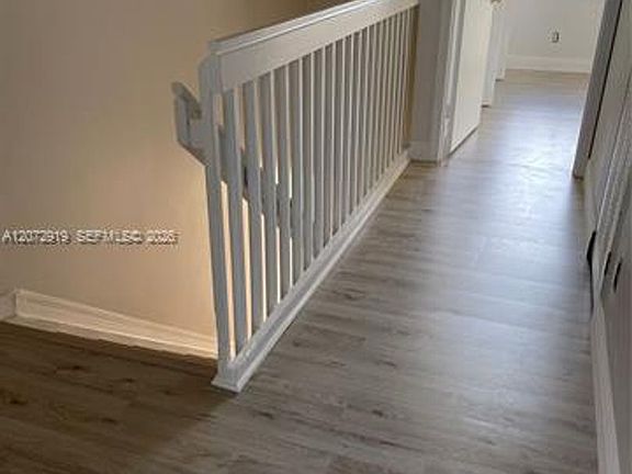 5th image of 321 SW 120th Ave #Townhouse 321