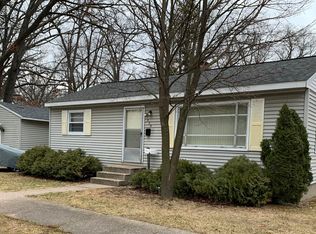 535 W Oakwood Ave, Muskegon Heights, MI