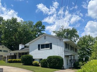 4802 Ravensworth Rd, Annandale, VA 22003