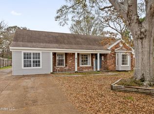 2165 Cedar Point Cv, Southaven, MS 38671