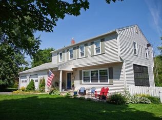 5458 Oxbow Rd, Cazenovia, NY 13035