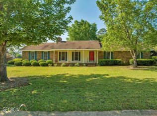 904 Chapel Ridge Dr, Perry, GA 31069