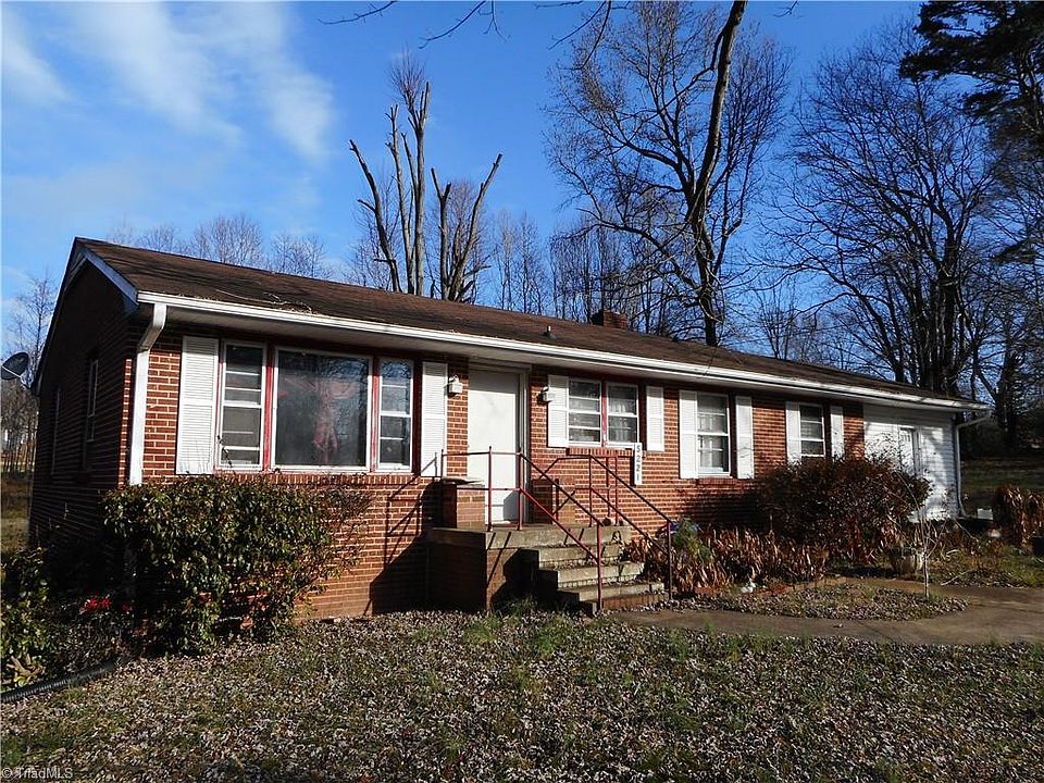 2nd image of 5221 Cox Blvd
