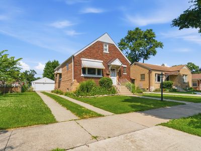 2416 S 2nd Ave, North Riverside, IL, 60546