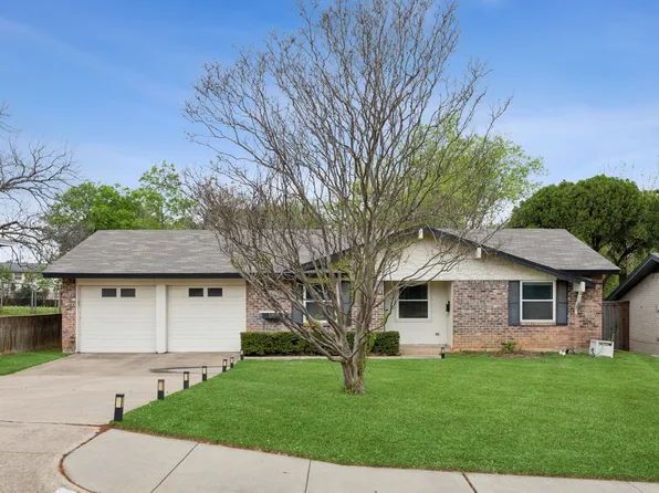 1315 Aransas Dr, Euless, TX 76039