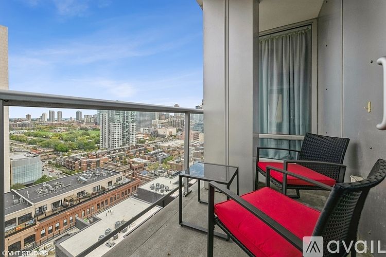 1st image of 510 W Erie St #1605