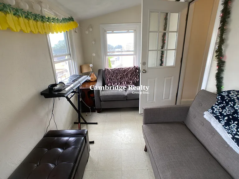 24 Willard Ave #3A — Photo 16