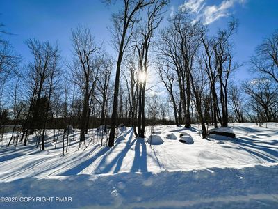 Noah Ct #11, Canadensis, PA, 18325
