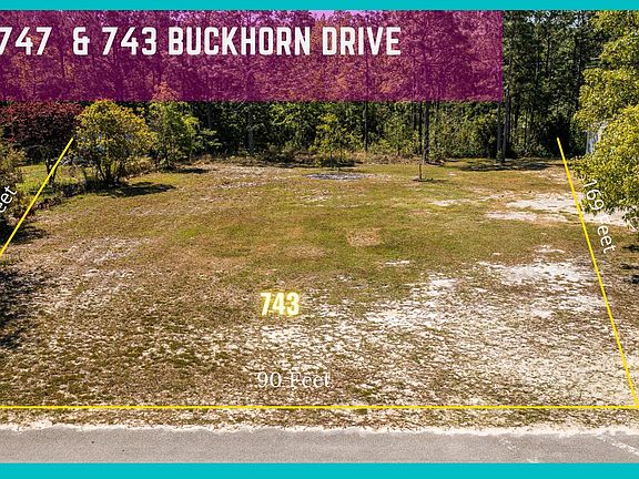 3rd image of 743 Buckhorn Dr SW