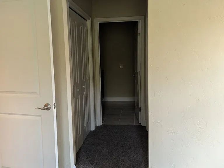 2365 NW 33rd Pl — Photo 22
