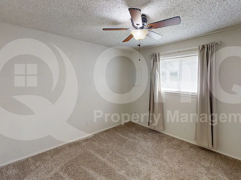 2501 Yucca Ave — Photo 8