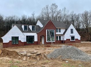 1620 W Woodie Proctor Rd #R, Columbia, MO 65203