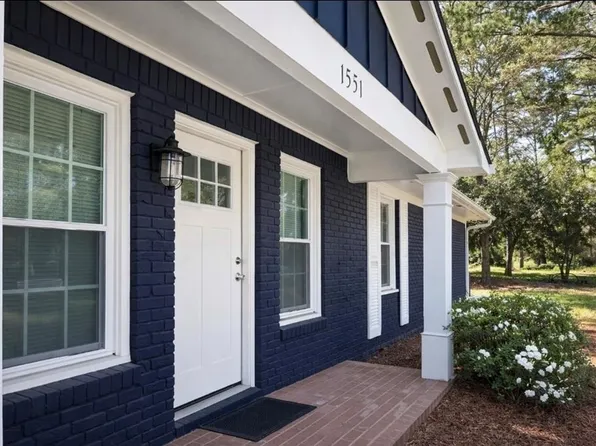 1551 Pine Glen Cir, Decatur, GA 30035