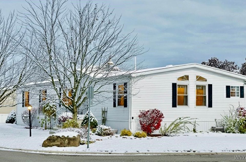 1st image of 807 Fernwood Dr