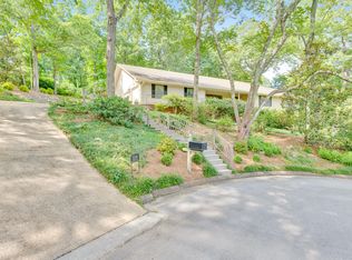 1119 Mountain Ter, Lookout Mountain, GA 30750