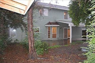 3rd image of 3090 N Park Ct