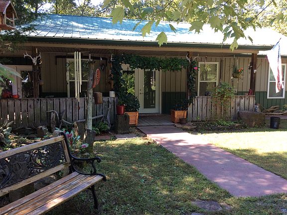 4th image of 21831 Evergreen Dr