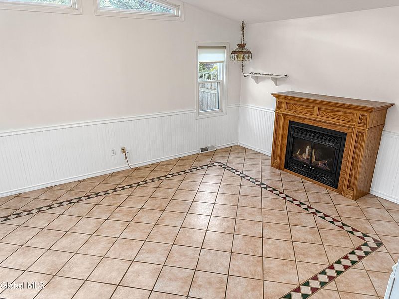 2nd image of 138 Van Schoick Avenue