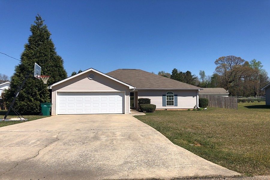 1st image of 16942 Meadow Ln