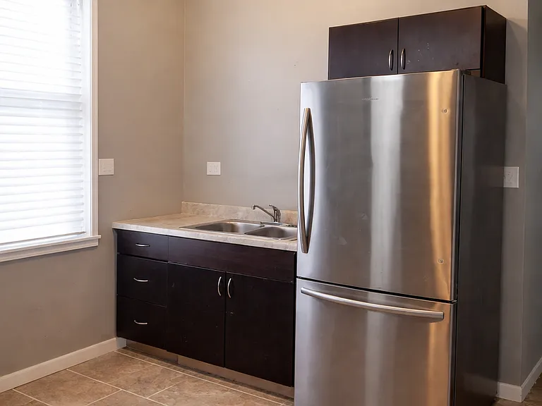 5327 S Princeton Ave #1 — Photo 5