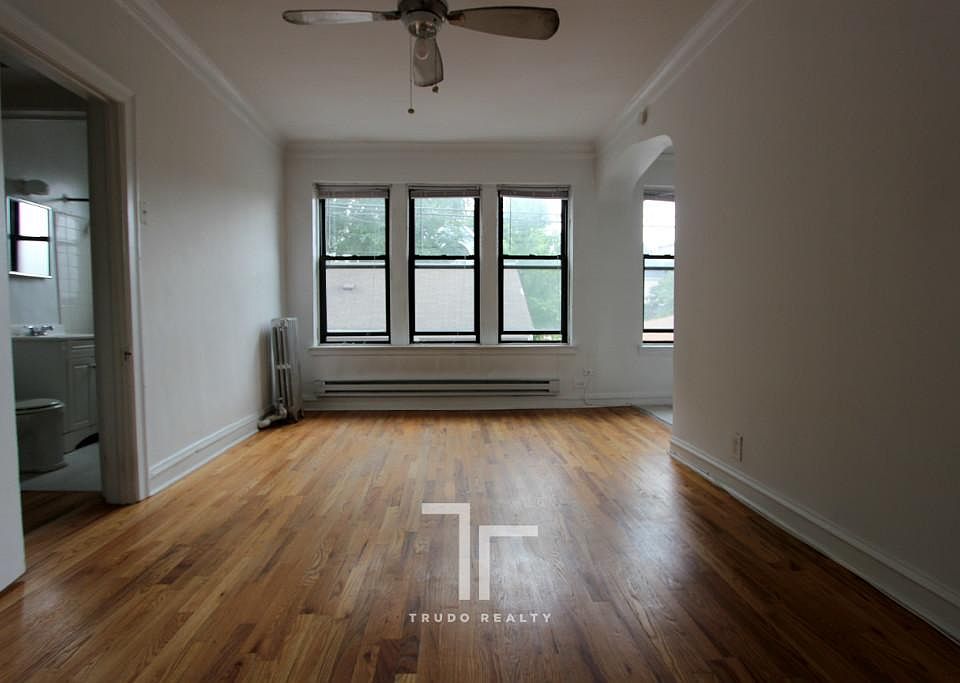 1st image of 4614 N Paulina St #702