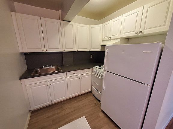 2nd image of 143-05 41st Ave #611