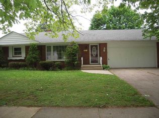 1316 Roncevalles Ave, Rockford, IL 61107