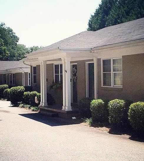 1st image of 117 Ashley Ave