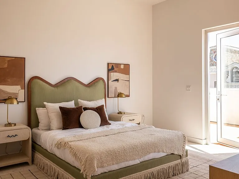 855 N Croft Ave #Penthouse 4 — Photo 23