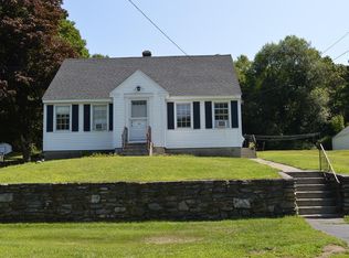 26 Beach St, Millbury, MA 01527